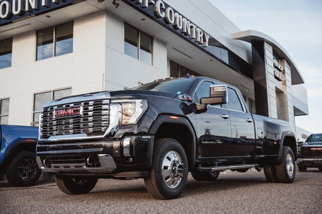 2026 GMC Sierra 3500HD Denali Crew Cab 4WD