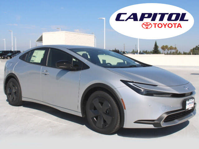 2026 Toyota Prius Plug-In Hybrid SE FWD