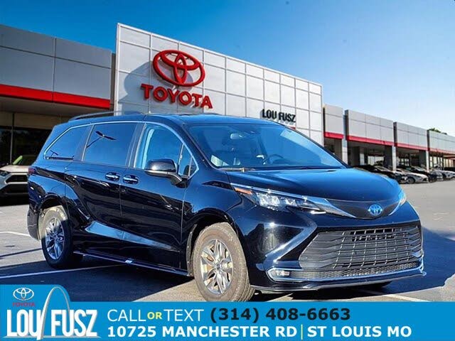 2024 Toyota Sienna XLE 7-Passenger FWD