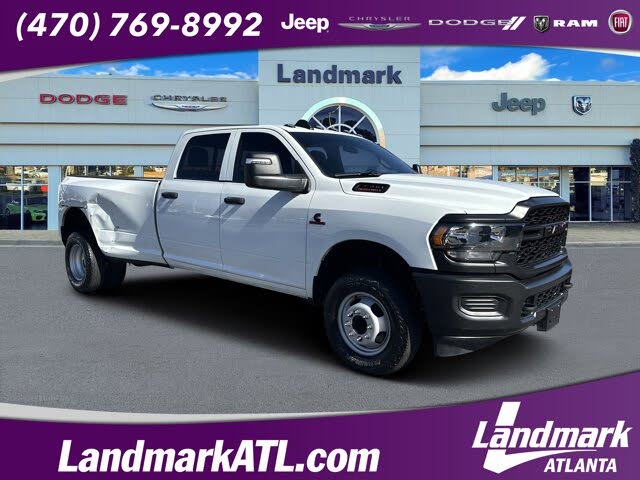 2024 RAM 3500 Tradesman Crew Cab LB DRW 4WD