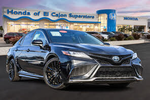 Toyota Camry Hybrid XSE FWD