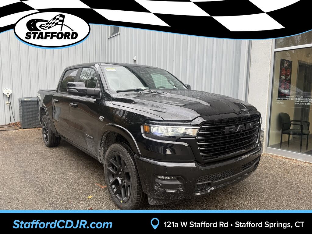 2026 RAM 1500 Laramie Crew Cab 4WD