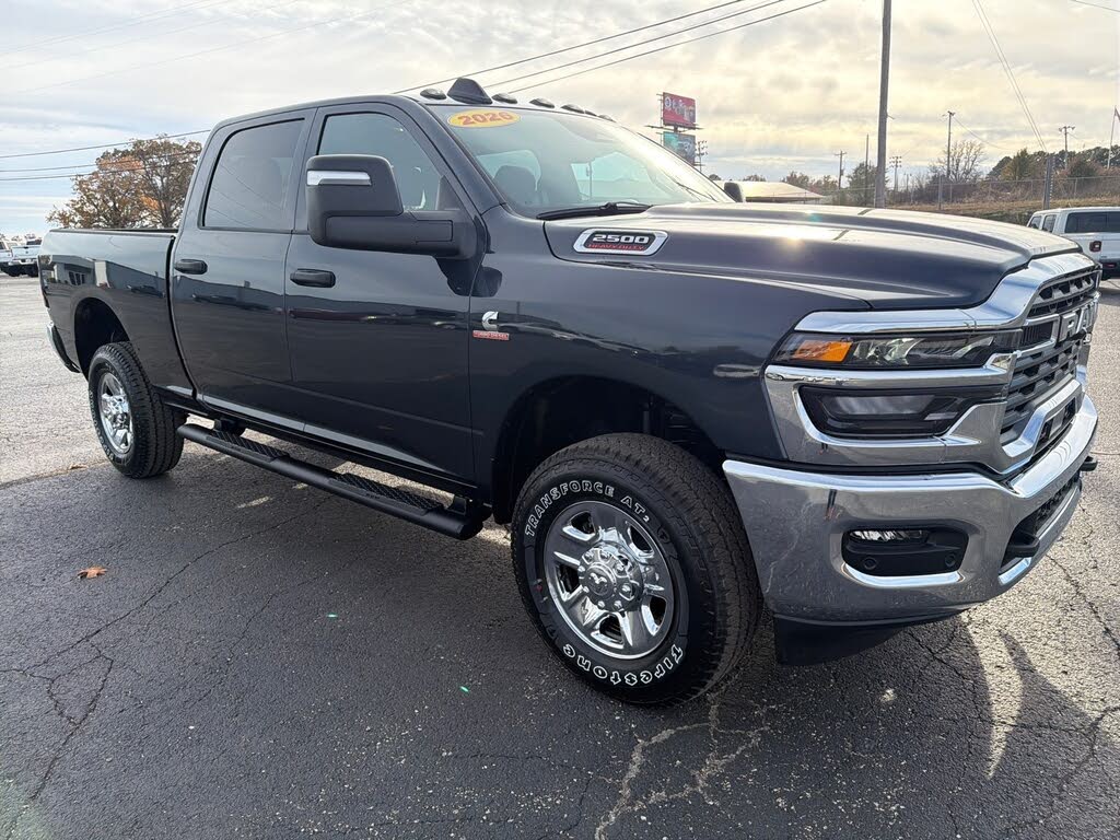 2026 RAM 2500 Tradesman Crew Cab 4WD