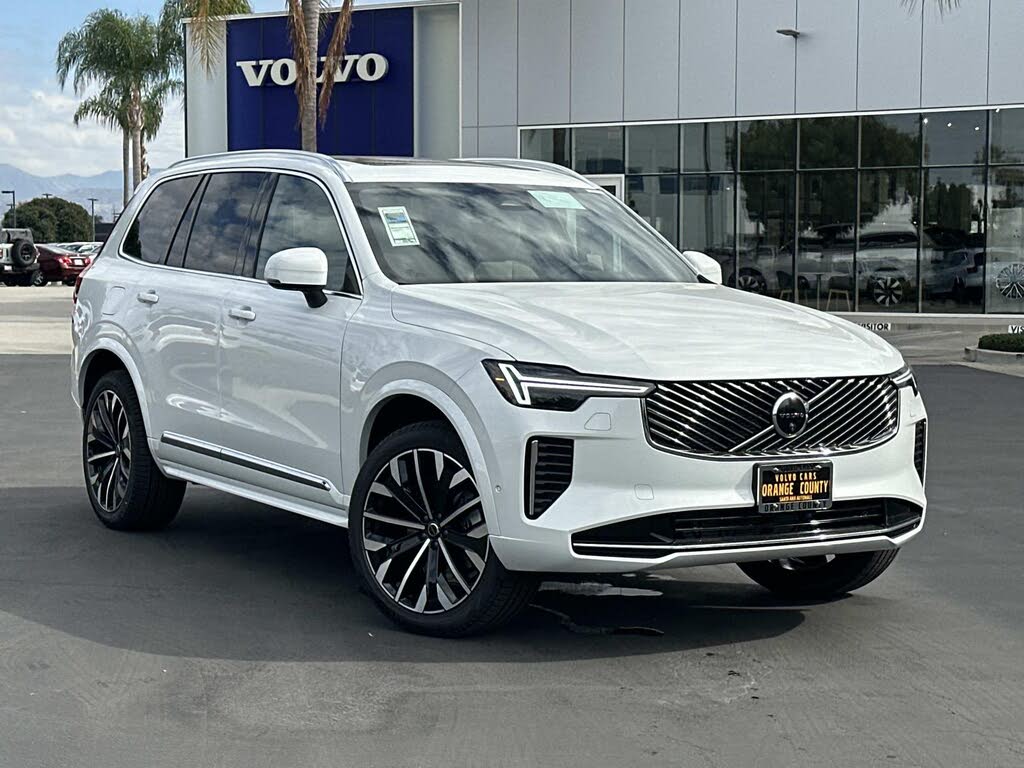 2026 Volvo XC90 B6 Plus 7-Passenger AWD