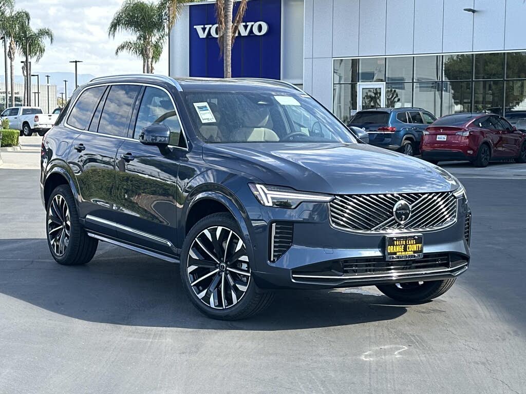 2026 Volvo XC90 B6 Plus 7-Passenger AWD