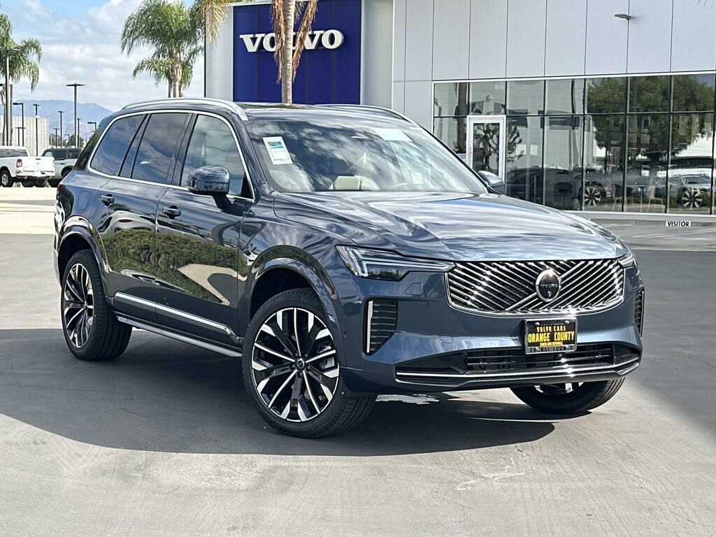 2026 Volvo XC90 B6 Plus 7-Passenger AWD