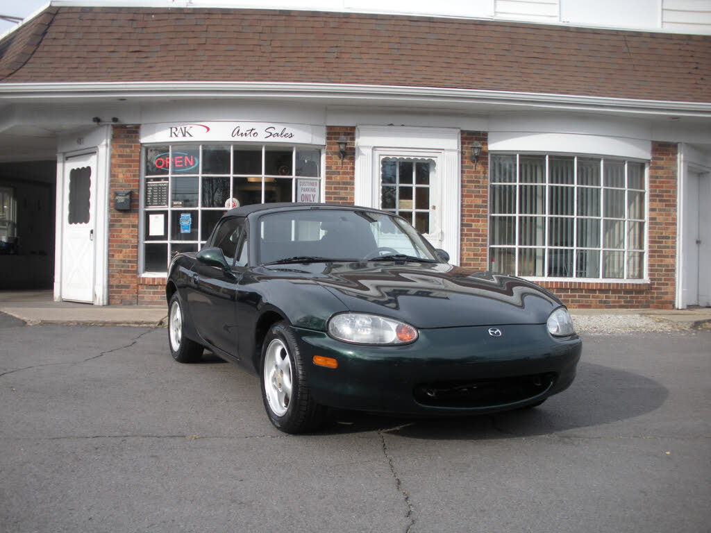 1999 Mazda MX-5 Miata Base