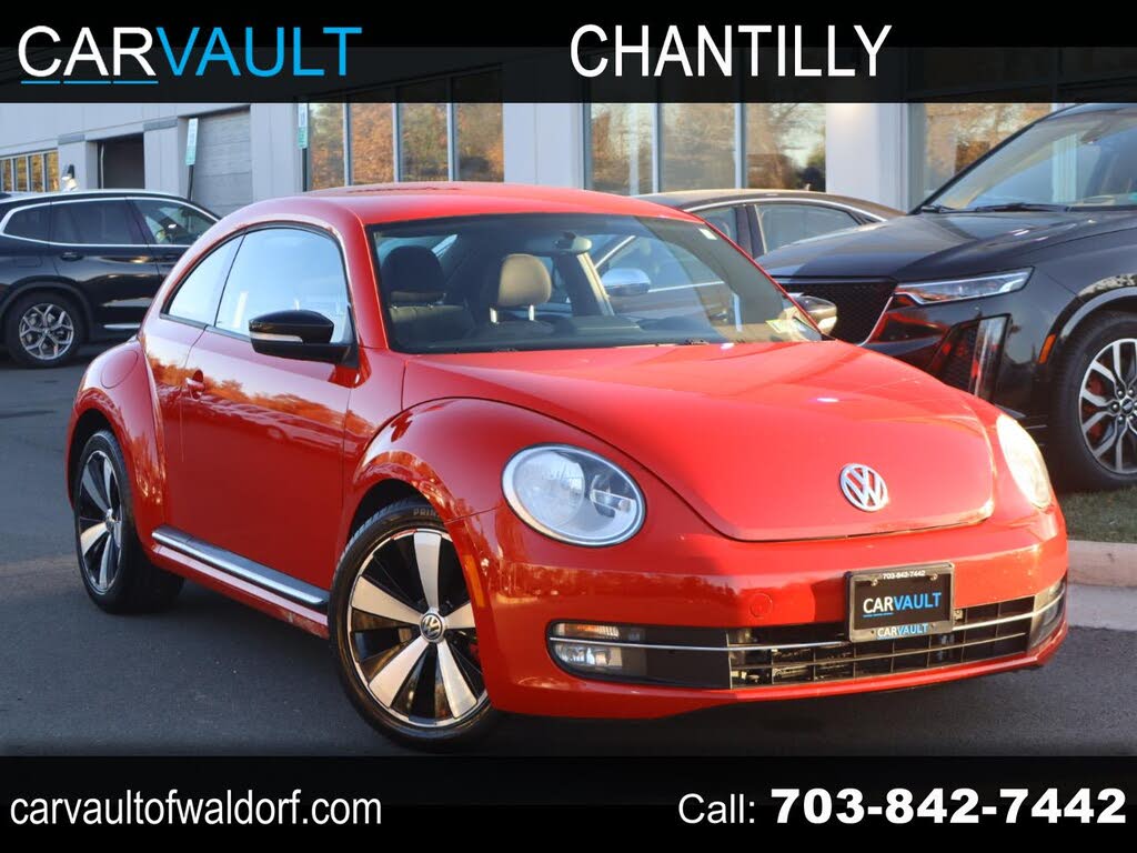 2012 Volkswagen Beetle Turbo with Sunroof and Sound