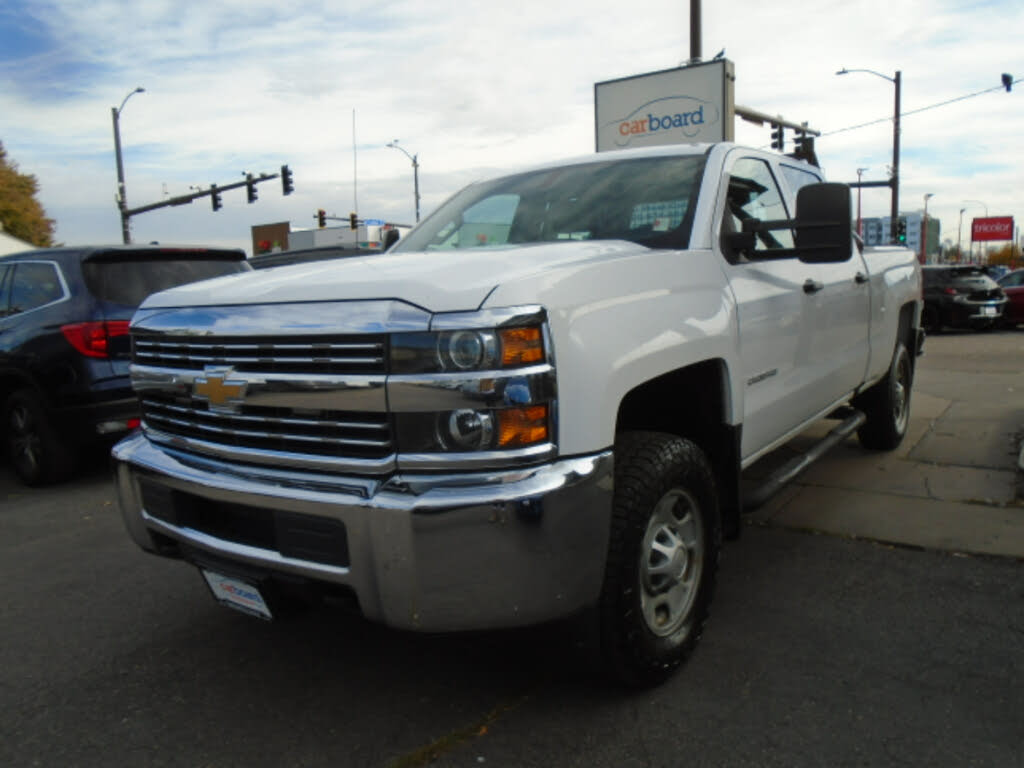 2017 Chevrolet Silverado 2500HD Work Truck Crew Cab 4WD