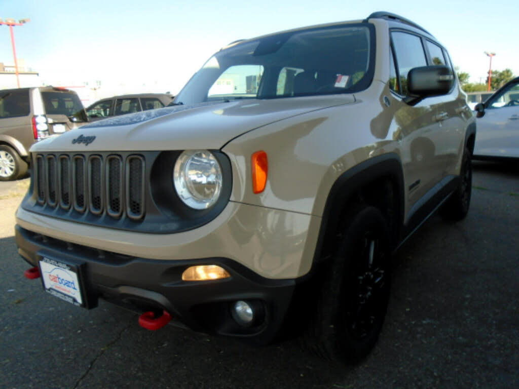2017 Jeep Renegade Deserthawk 4WD
