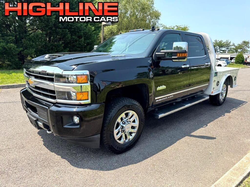 2018 Chevrolet Silverado 3500HD High Country Crew Cab 4WD