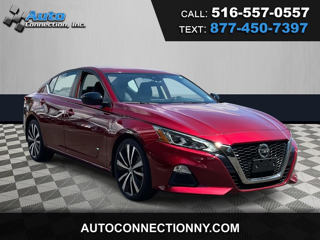 2022 Nissan Altima 2.5 SR FWD