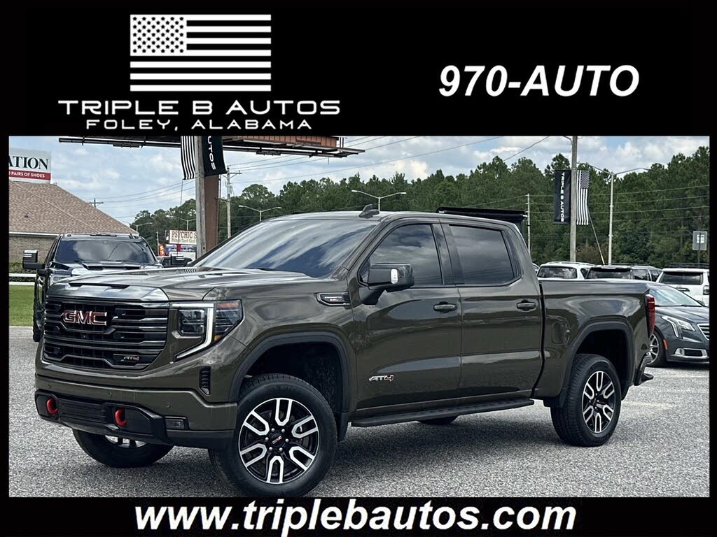 2023 GMC Sierra 1500 AT4 Crew Cab 4WD