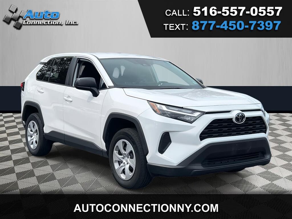 2024 Toyota RAV4 LE AWD