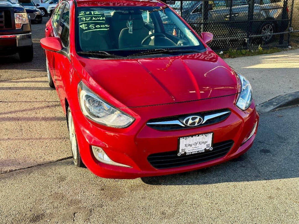 2012 Hyundai Accent GLS Sedan FWD