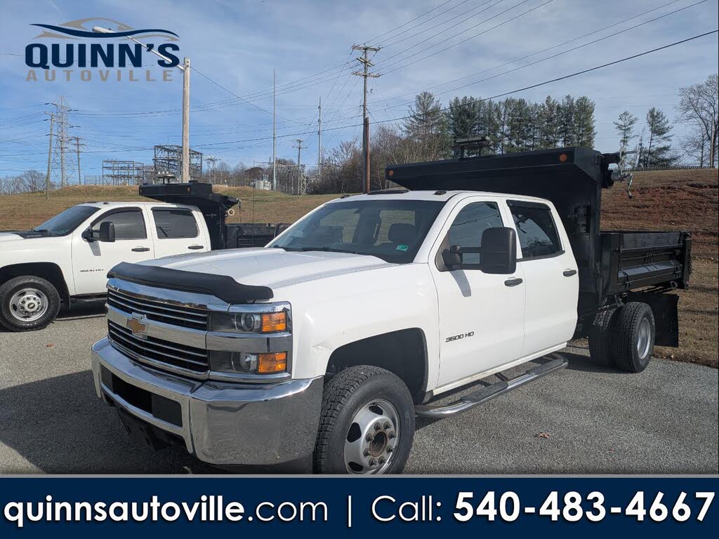 2017 Chevrolet Silverado 3500HD Chassis Work Truck Crew Cab RWD
