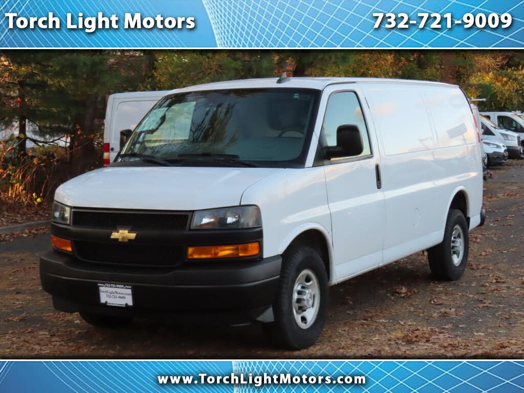2019 Chevrolet Express Cargo 2500 RWD