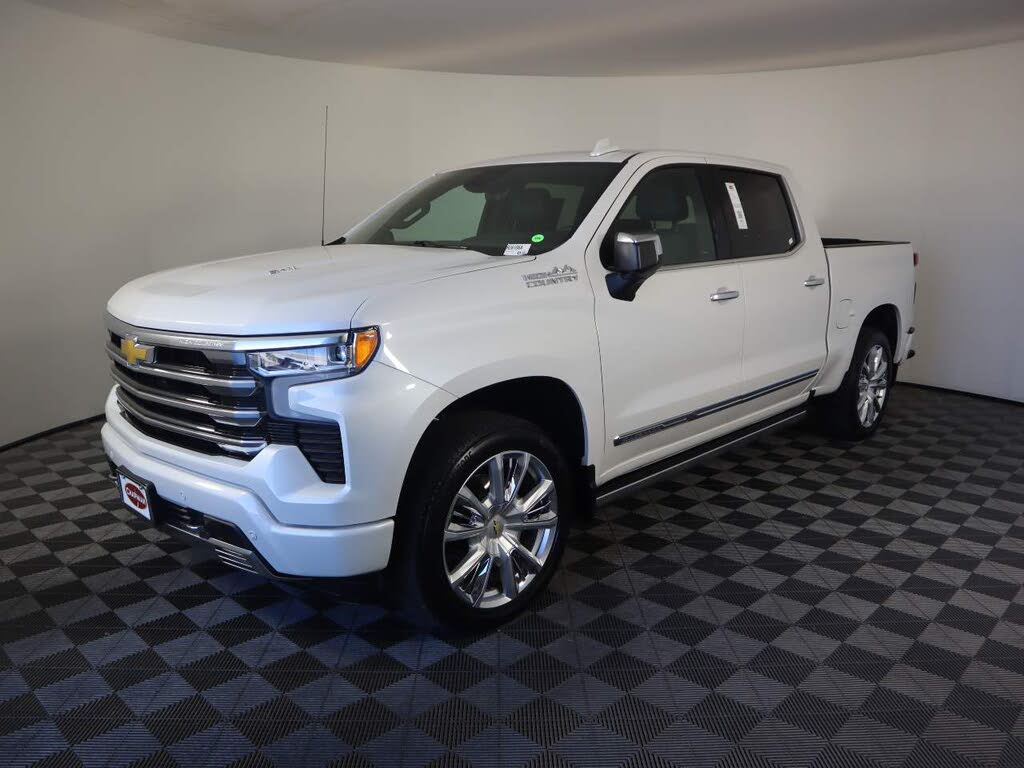 2025 Chevrolet Silverado 1500 High Country Crew Cab 4WD