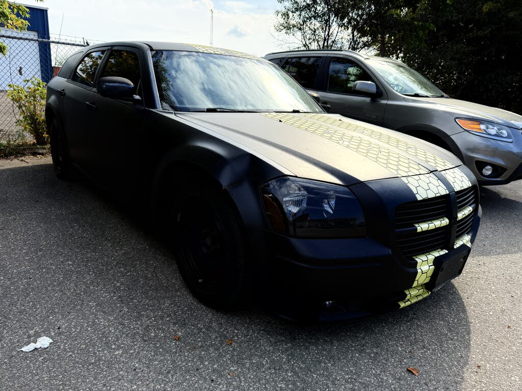 2005 Dodge Magnum R/T RWD