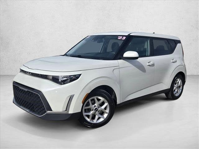 2023 Kia Soul LX FWD