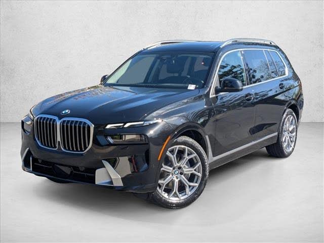 2025 BMW X7 xDrive40i AWD