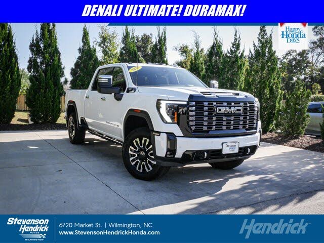 2025 GMC Sierra 2500HD Denali Ultimate Crew Cab 4WD