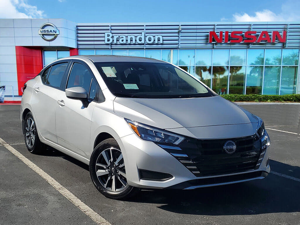 2025 Nissan Versa SV FWD