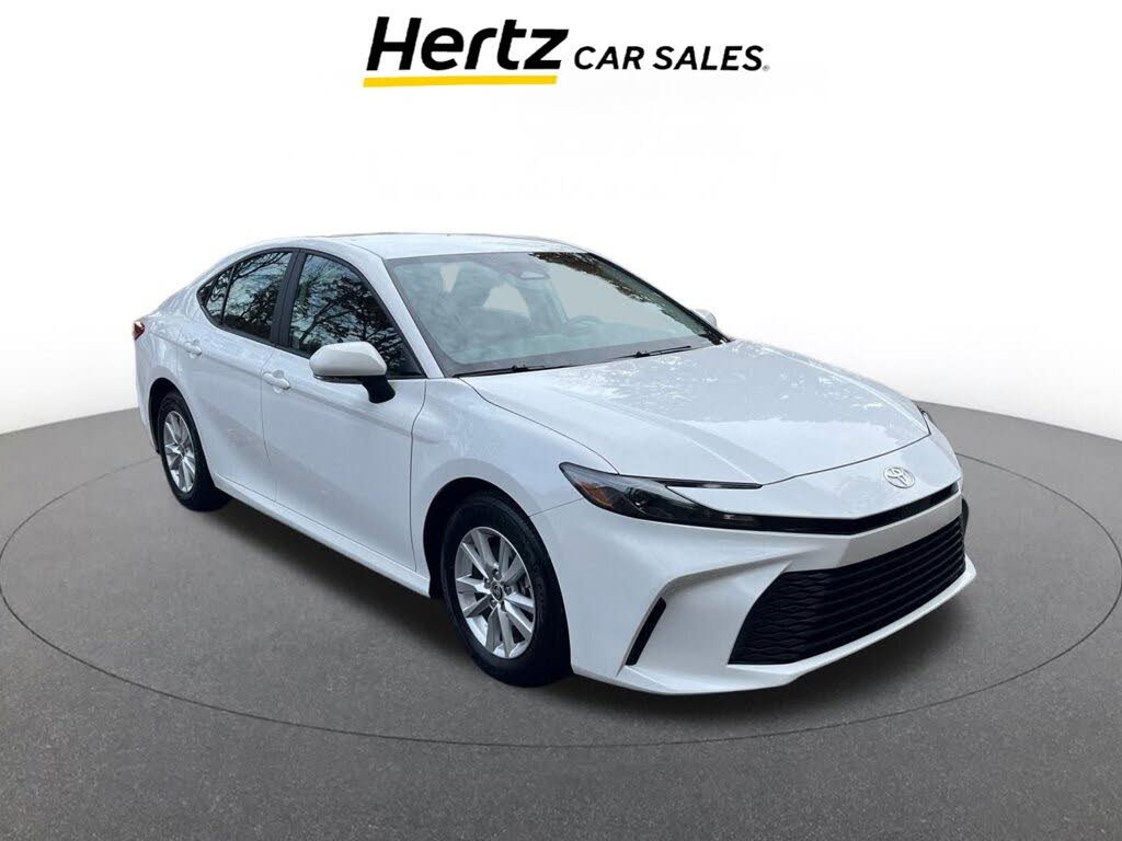 2025 Toyota Camry LE FWD