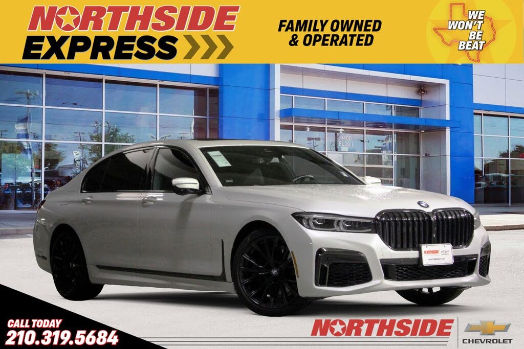 2022 BMW 7 Series 740i RWD