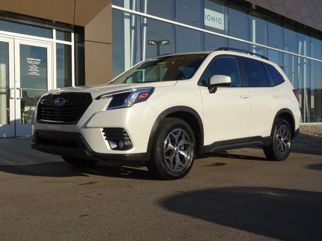 2022 Subaru Forester Premium Crossover AWD