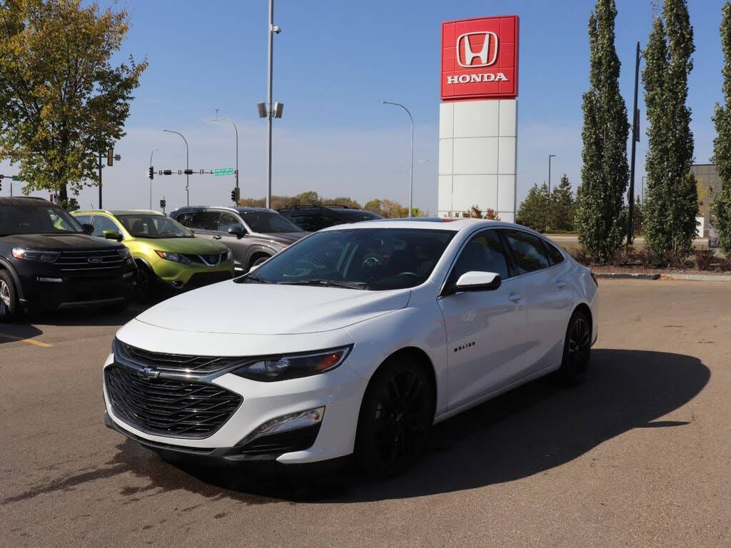 2023 Chevrolet Malibu LT with 1LT FWD