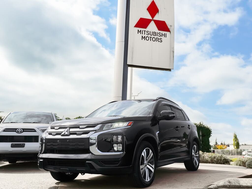 2024 Mitsubishi RVR SEL AWC