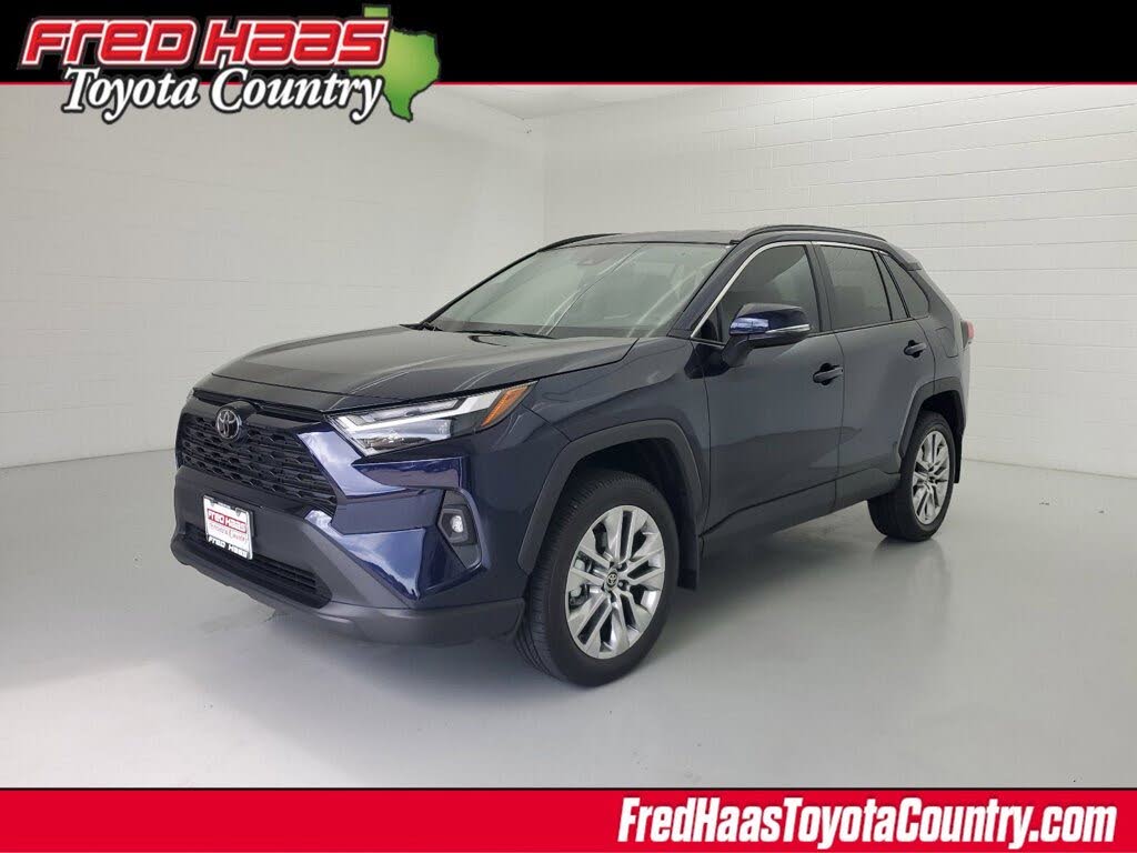 2025 Toyota RAV4 XLE Premium FWD