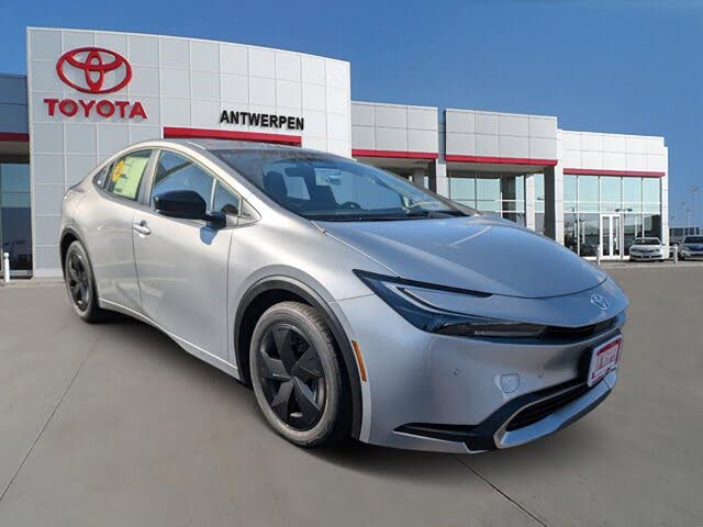 2026 Toyota Prius Plug-In Hybrid SE FWD