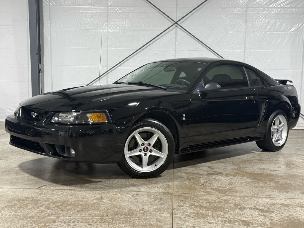2001 Ford Mustang SVT Cobra Fastback