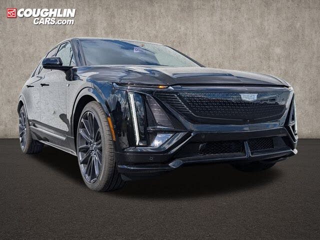 2026 Cadillac LYRIQ-V AWD