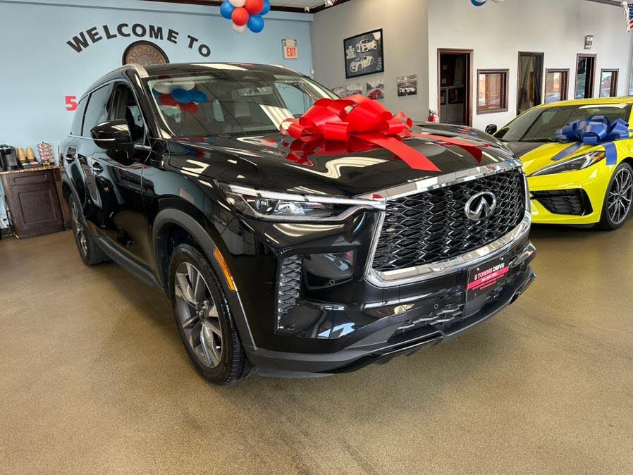 2023 INFINITI QX60 Luxe AWD