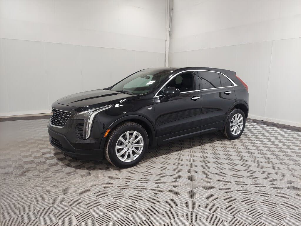 2022 Cadillac XT4 Luxury AWD