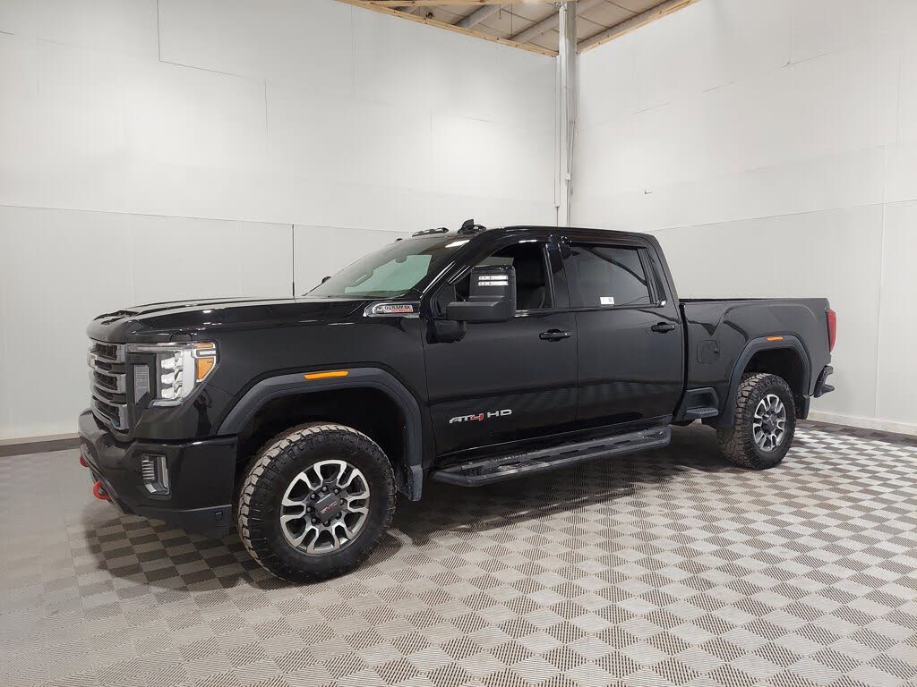 2022 GMC Sierra 2500HD AT4 Crew Cab 4WD