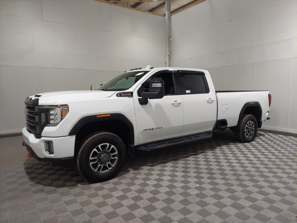 2023 GMC Sierra 2500HD AT4 Crew Cab 4WD
