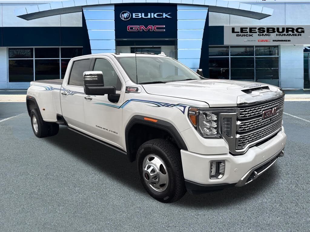 2023 GMC Sierra 3500HD Denali Crew Cab 4WD
