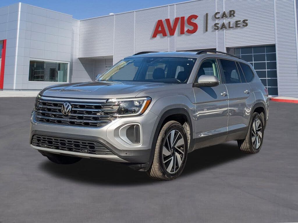 2025 Volkswagen Atlas SE FWD with Technology