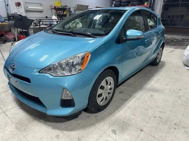 2014 Toyota Prius c Four
