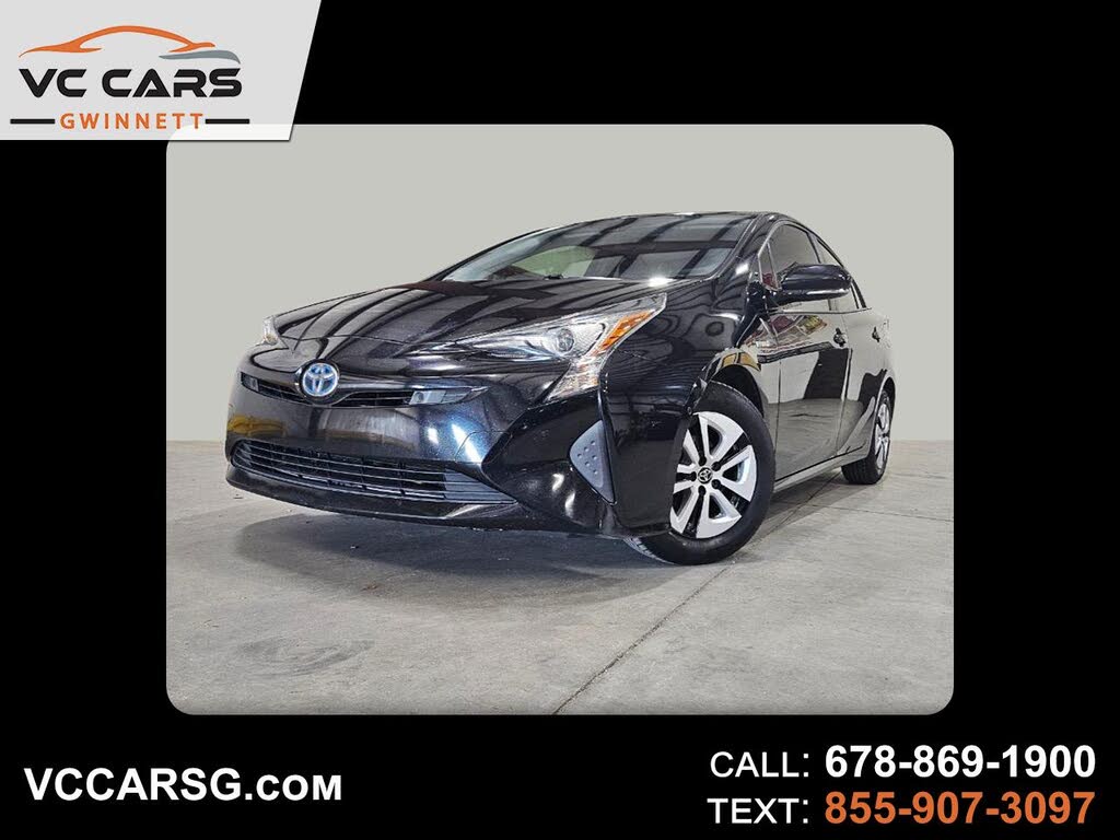 2017 Toyota Prius Three FWD