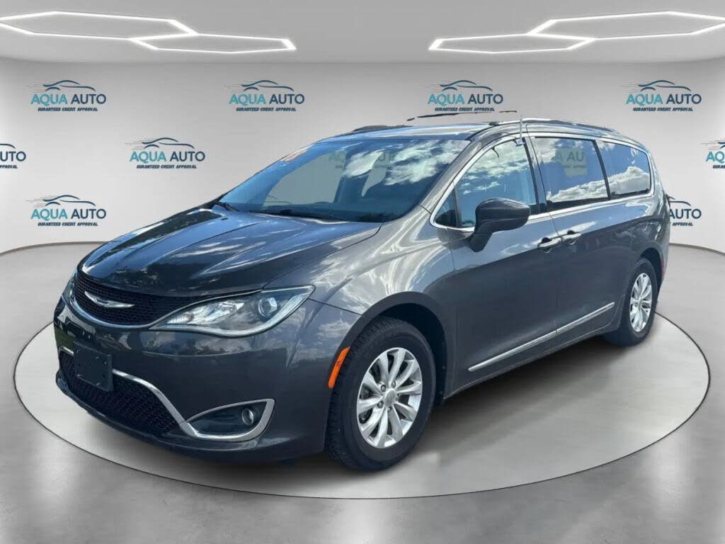 2018 Chrysler Pacifica Touring L FWD