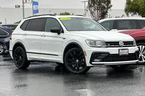 Volkswagen Tiguan SE R-Line Black FWD