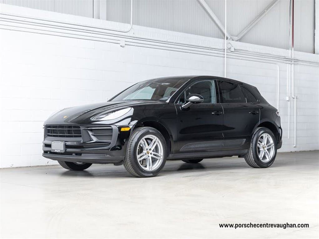 2023 Porsche Macan AWD