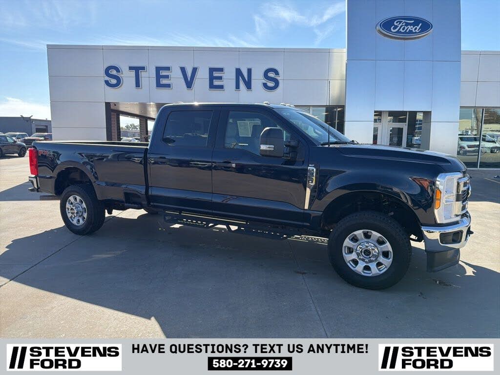 2024 Ford F-350 Super Duty XLT Crew Cab 4WD