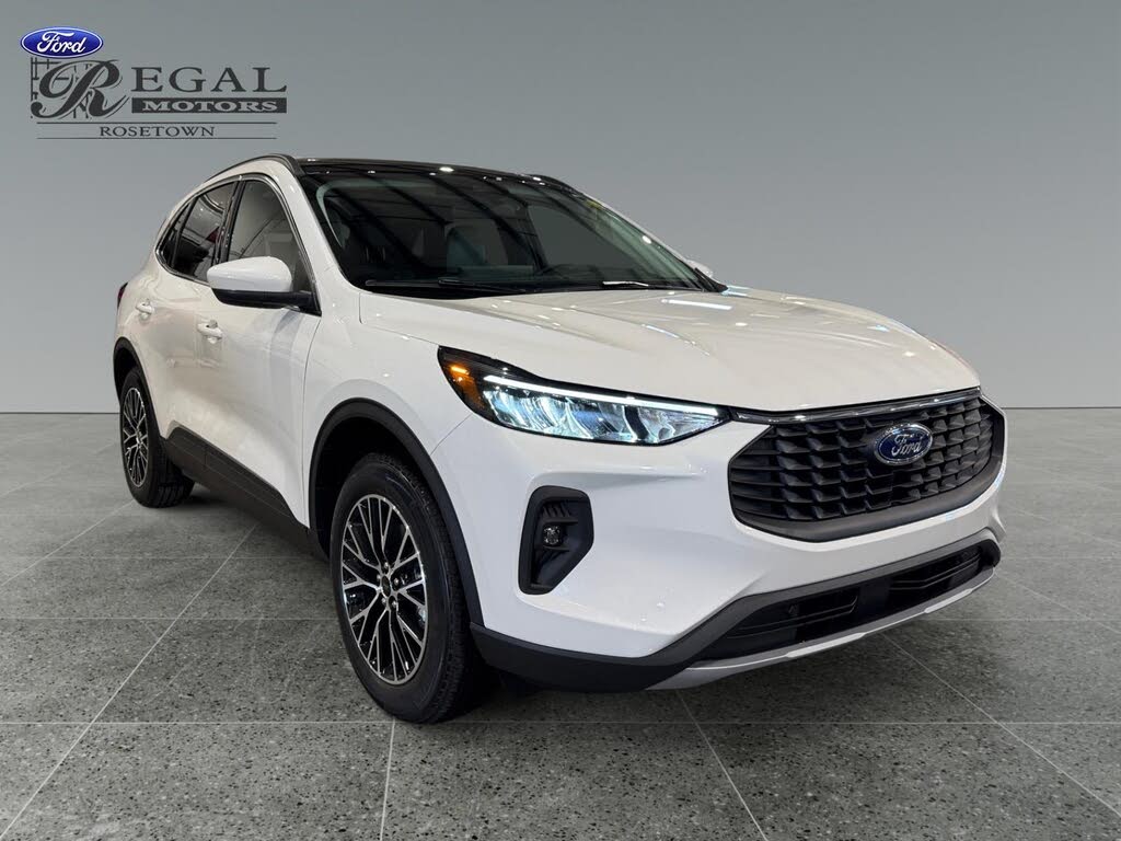 2025 Ford Escape Hybrid Plug-in FWD