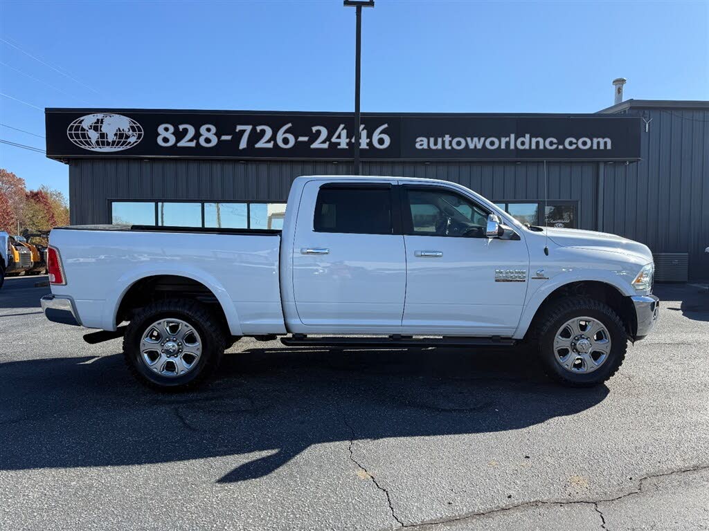 2016 RAM 2500 Laramie Crew Cab 4WD